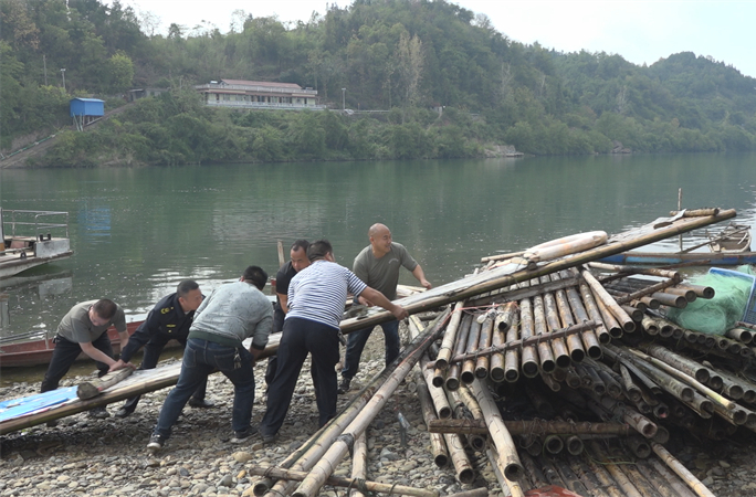 麻阳、辰溪开展禁渔联合执法巡查，筑牢保护锦江河水域生态环境防线