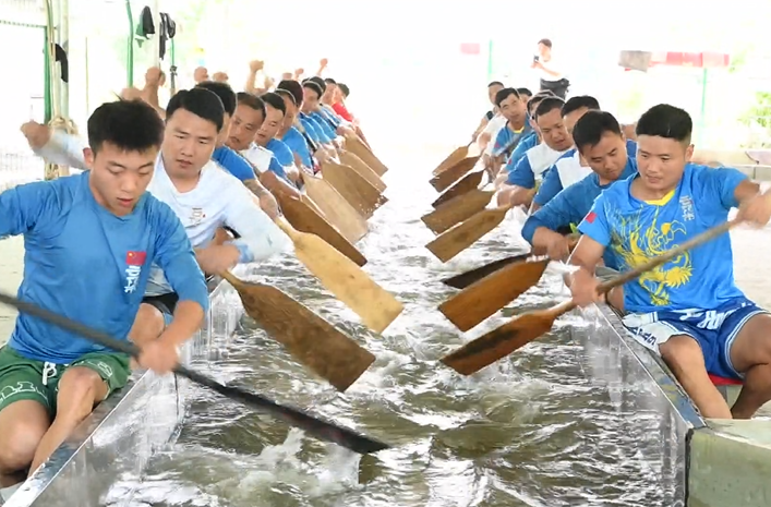 麻阳村民太拼！自建龙舟训练池 这波操作很硬核