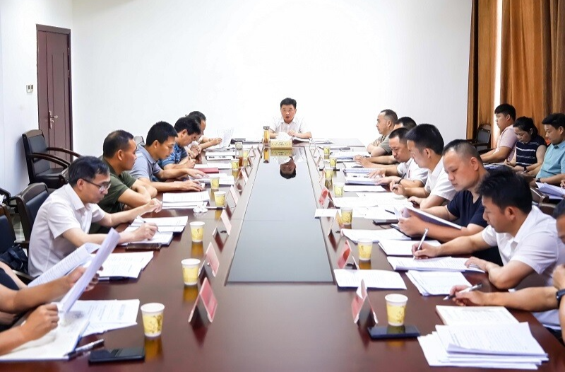 江涛主持召开全县物业管理工作推进会时强调：以绣花功夫提升城市治理现代化水平 切实增进民生福祉