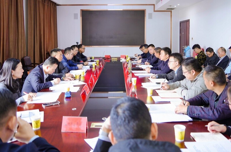 江涛主持召开麻阳2025年粤港澳大湾区招商推介会暨深圳市湖南麻阳商会成立一周年会员大会筹备情况调度会