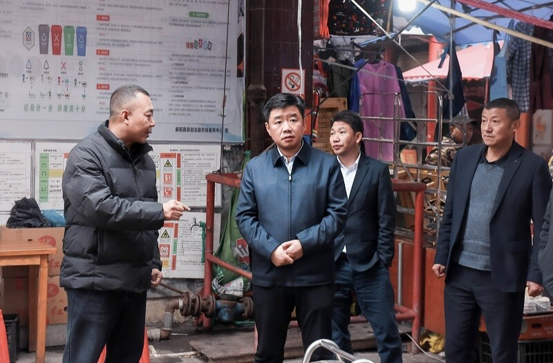 江涛督导检查主城区节前安全生产工作