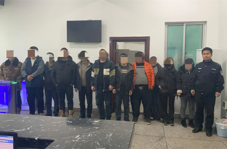 深山聚赌？一锅端！麻阳公安局抓获11名涉赌人员