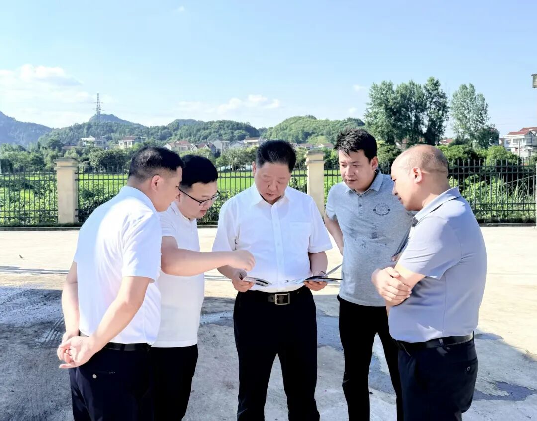廖园熙专题调研生态环保、农村“三资”管理、安全生产、产业发展等重点工作