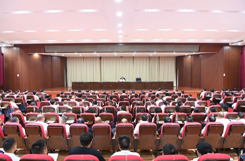 廖园熙为全县村（社区）党组织书记上专题党课  勉励大家当好“领头雁” 奋力推进新时代山乡巨变