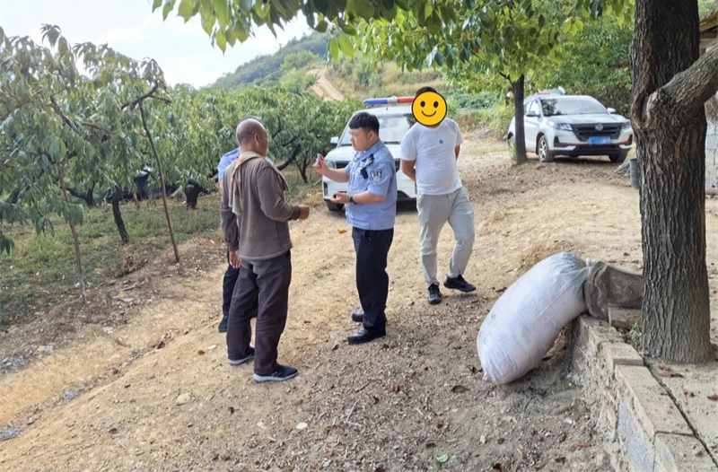 暖心守护不缺位！麻阳公安成功救助一名迷路群众